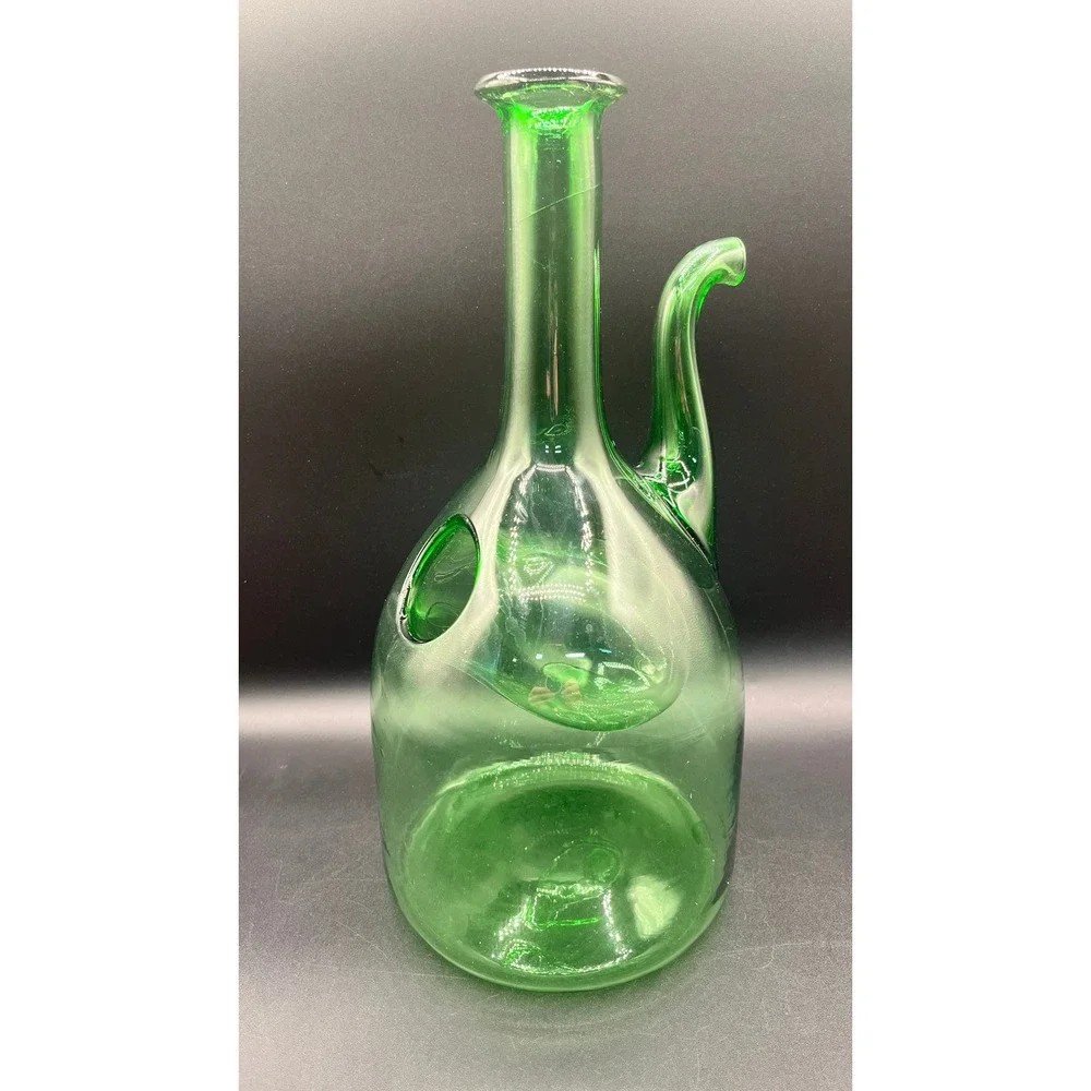 Vtg Green Hand Blown Glass Wine Decanter w/ Internal Ice‎ Chamber Chiller 19